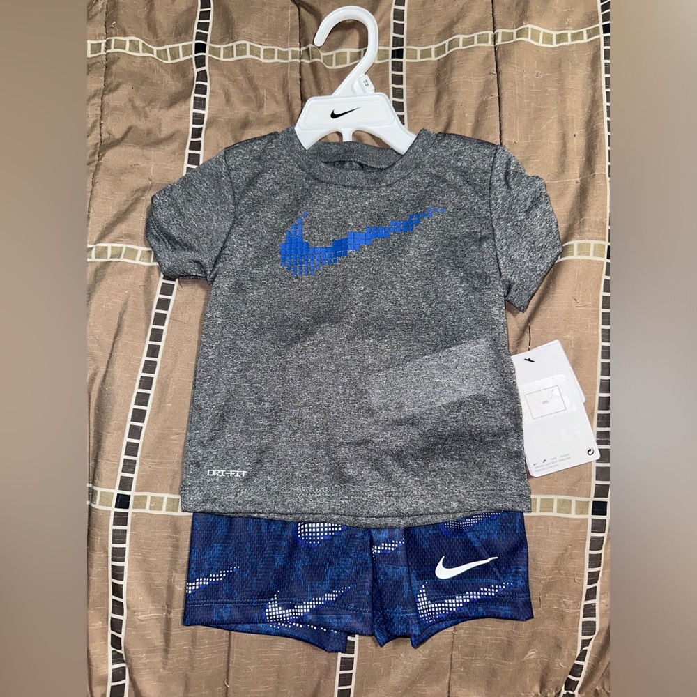 18M Nike Outfit